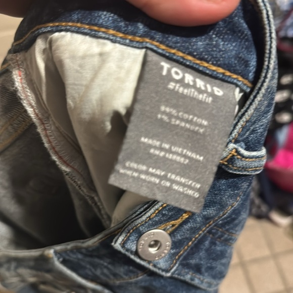 Torrid Blue Distressed Jeans denim high rise straight 18 regular NEW - Picture 7 of 7